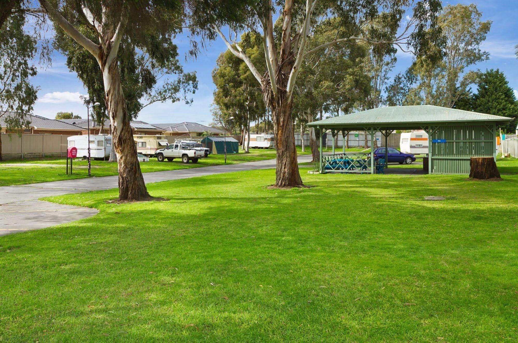 Sandhurst Motel Carrum Downs Exteriér fotografie